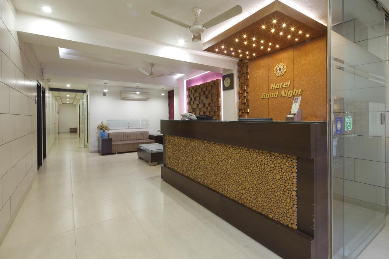 Hotel Good Night Ahmedabad Exterior foto