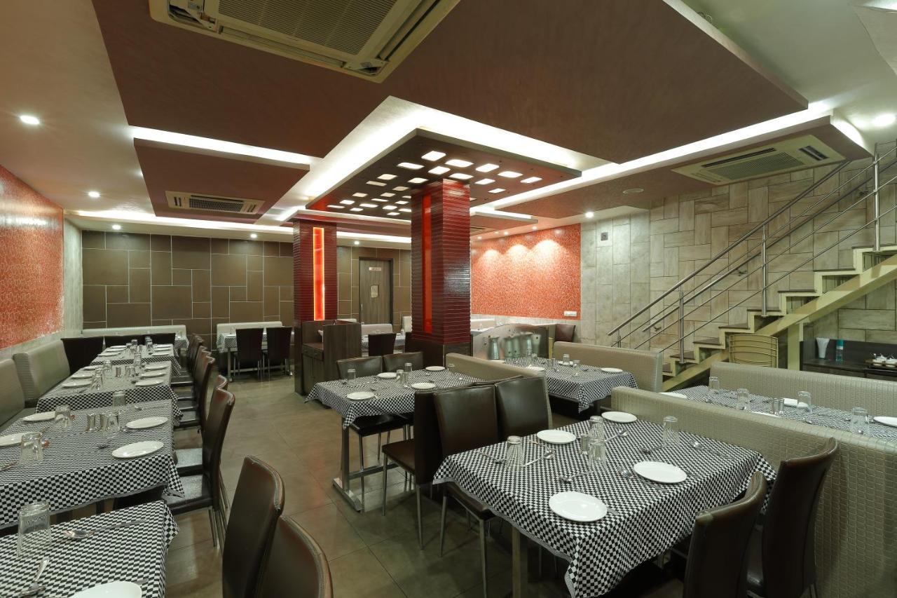 Hotel Good Night Ahmedabad Exterior foto