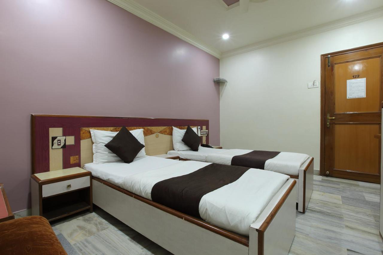 Hotel Good Night Ahmedabad Exterior foto