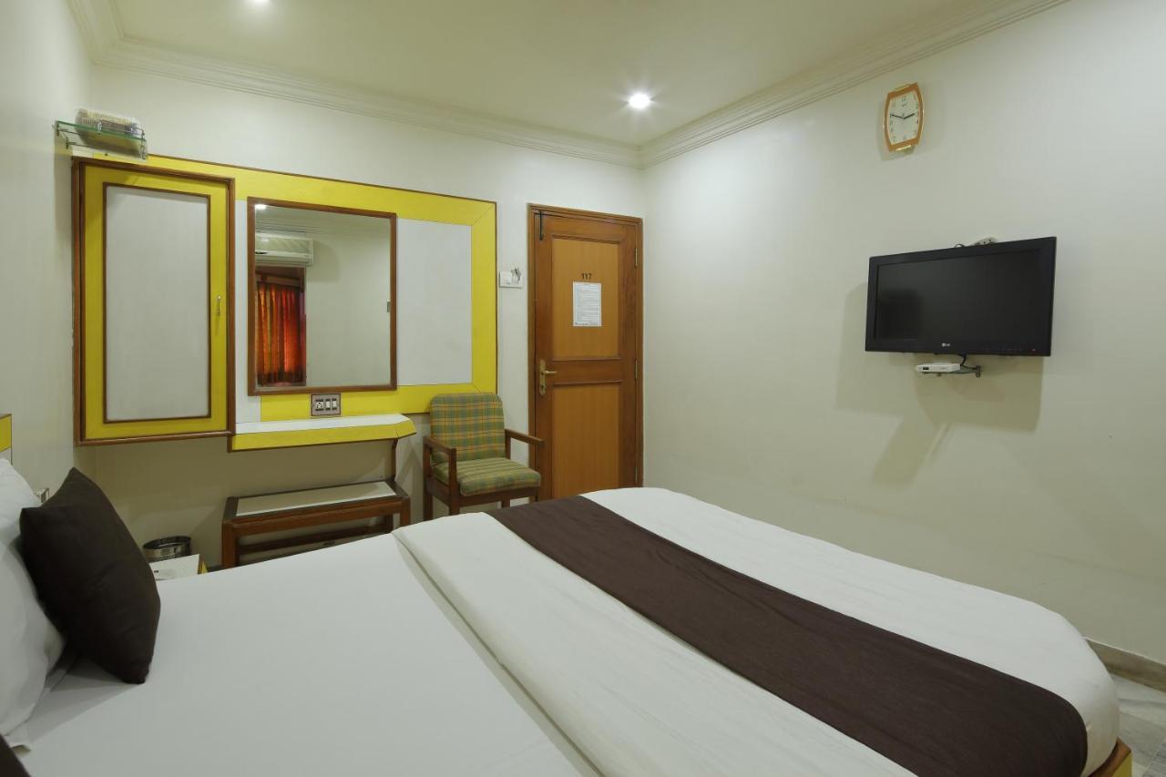 Hotel Good Night Ahmedabad Exterior foto