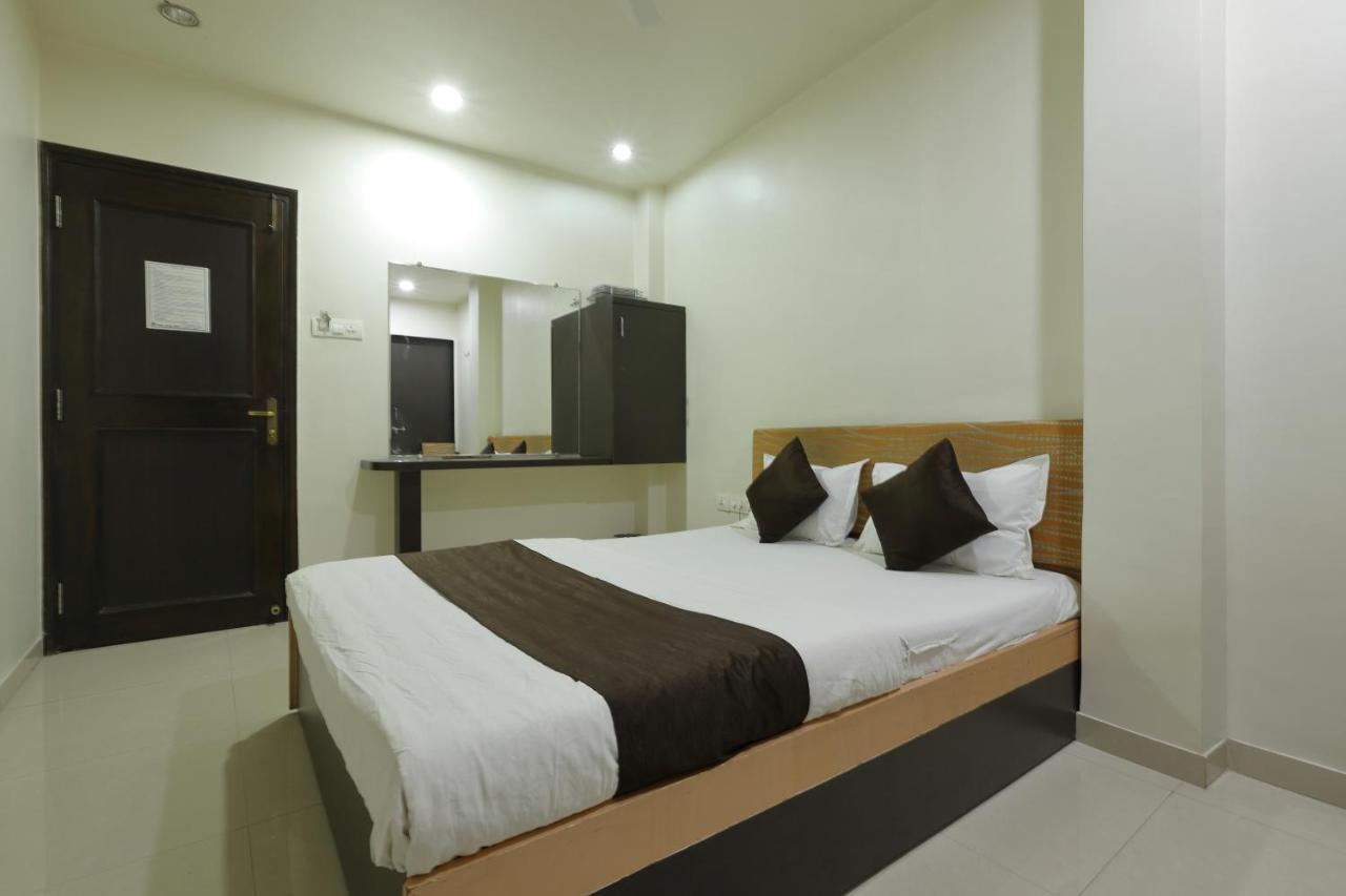Hotel Good Night Ahmedabad Exterior foto