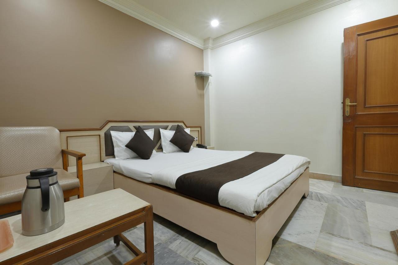 Hotel Good Night Ahmedabad Exterior foto